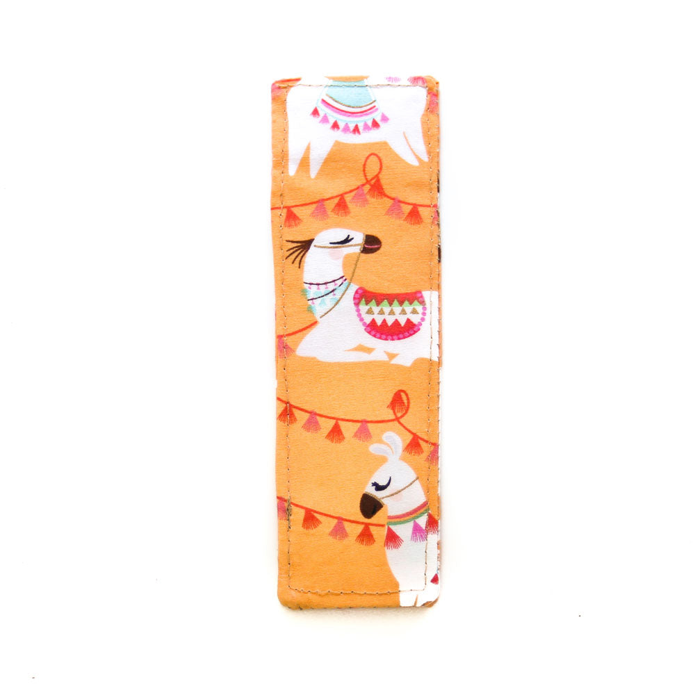 bookmark-peach-llama