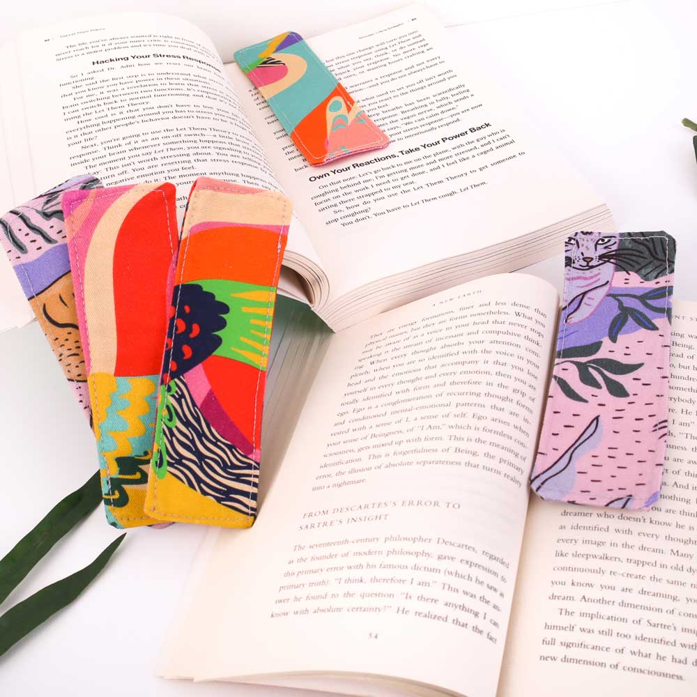 bookmarks-fabric-colourful-fabric-offcuts-sustainable-gifts