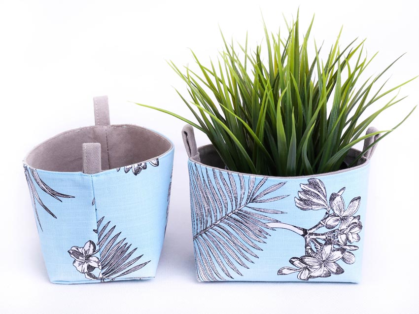 decorative-storage-baskets-blue-botanical-plant-pouch-monstera-homewares-mimi-handamde-australia