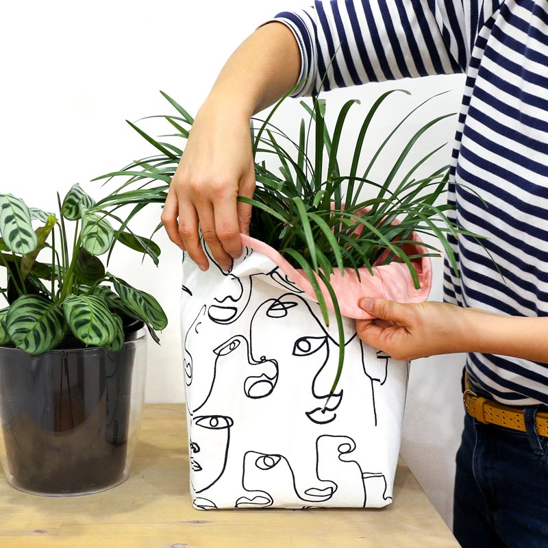 fabric-plant-pot-cover-white-pink-folding-top-boho-home-decor-mimi-handmade-australia