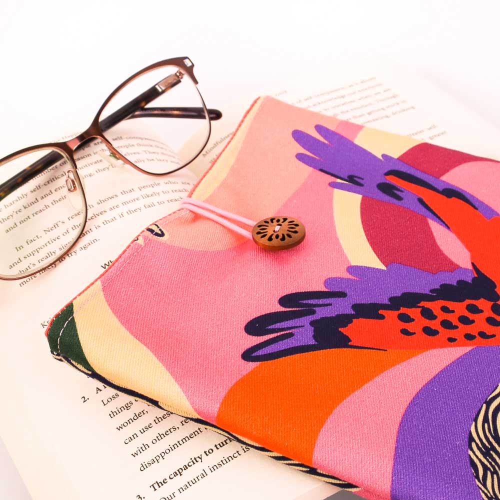 padded-book-sleeve-button-closure-cheerful-gifts-for-book-lovers