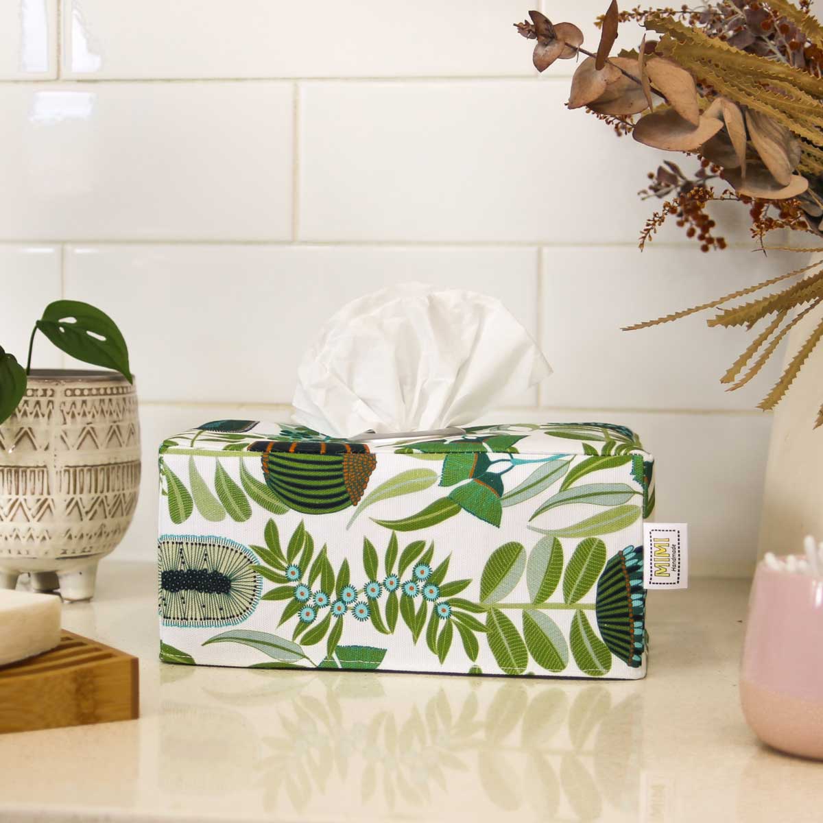 tissue-box-cover-green-native-flowers-australiana-gifts-bathroom-decor