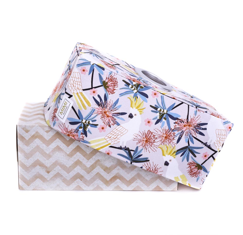 tissue-box-holder-cockatoo-australiana-gifts-mimi-handmade-australia