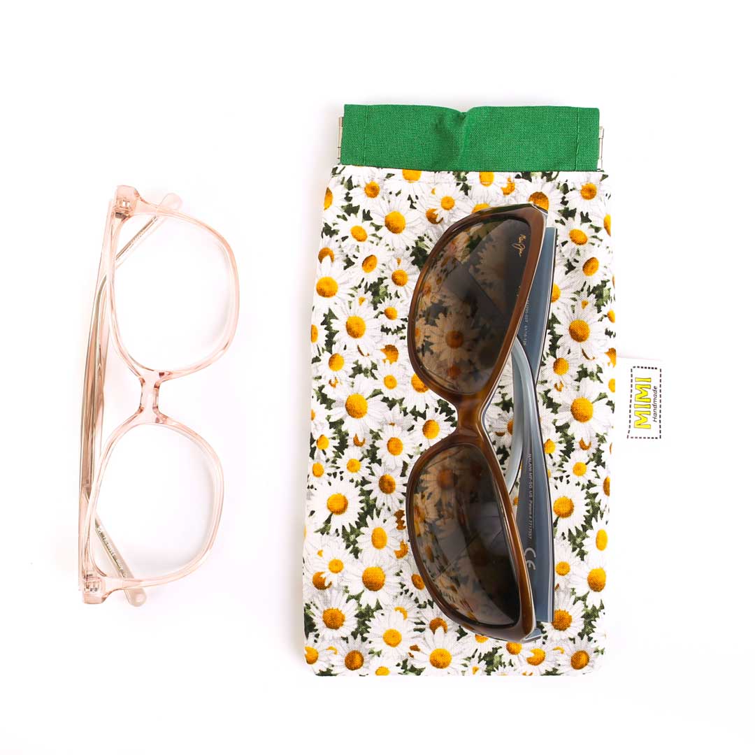 glasses-case-squeeze-closure-daisy-print-mimi-handmade-australia