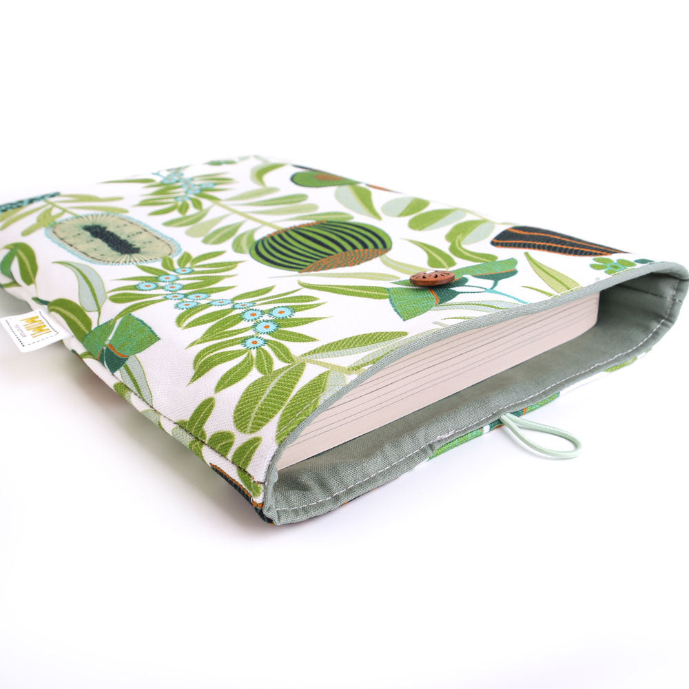 green-book-sleeve-for-small-paperback-hardcover
