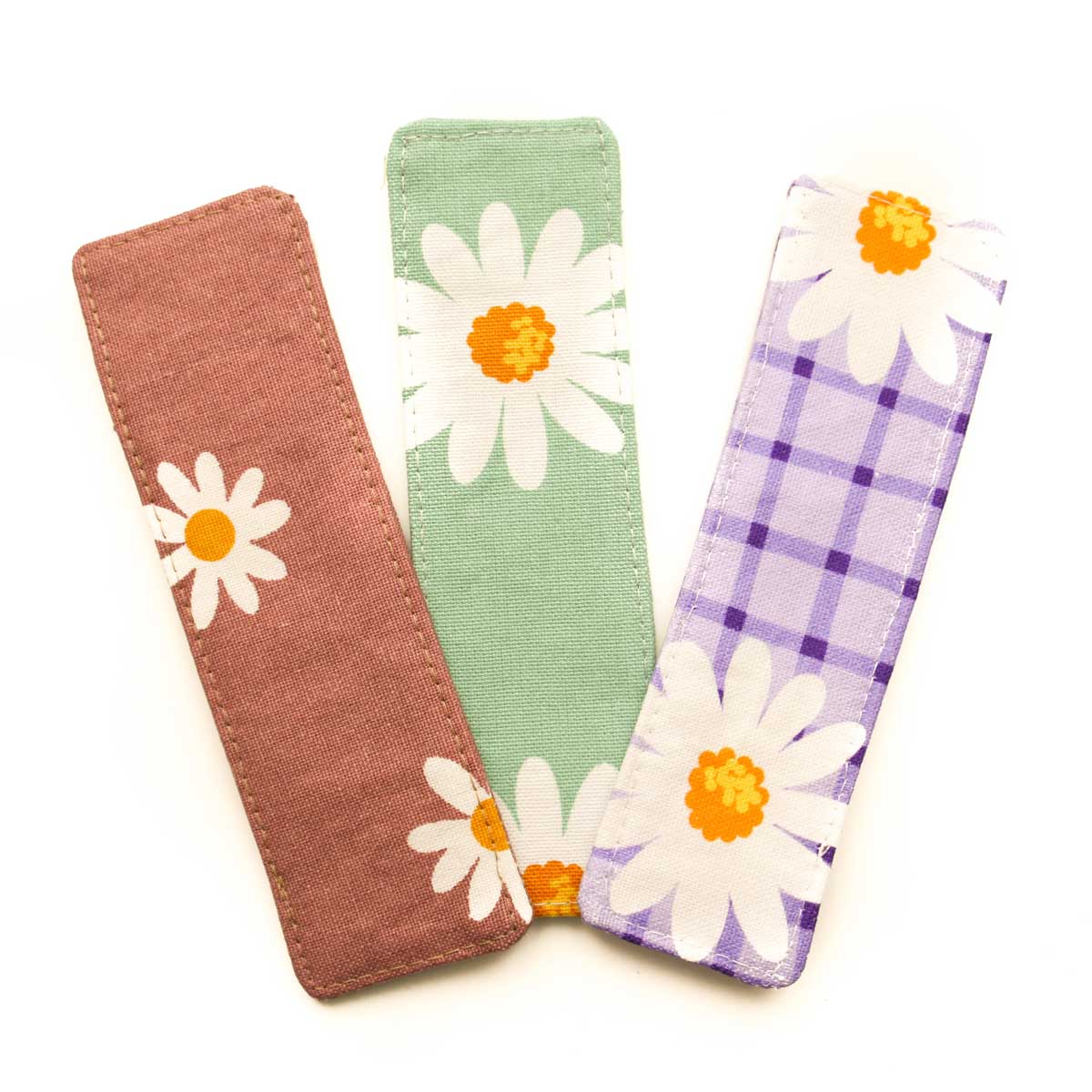 set-of-3-fabric-bookmarks-daisy-flower