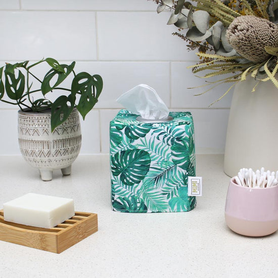 square-tissue-box-cover-bathroom-green-monstera-leaf-print-tropical-homewares-mimi-handmade-australia