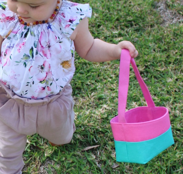 
                  
                    pink-easter-egg-hunt-basket-toddler-purse-pretend-play-bag-with-handle
                  
                